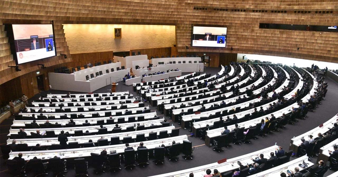 สภาล่ม องค์ประชุมรัฐสภาขาดเยอะ ถก ‘ร่างพ.ร.บ.จริยธรรมสื่อฯ’ ฝ่ายค้านซัดกฎหมายล้าหลัง