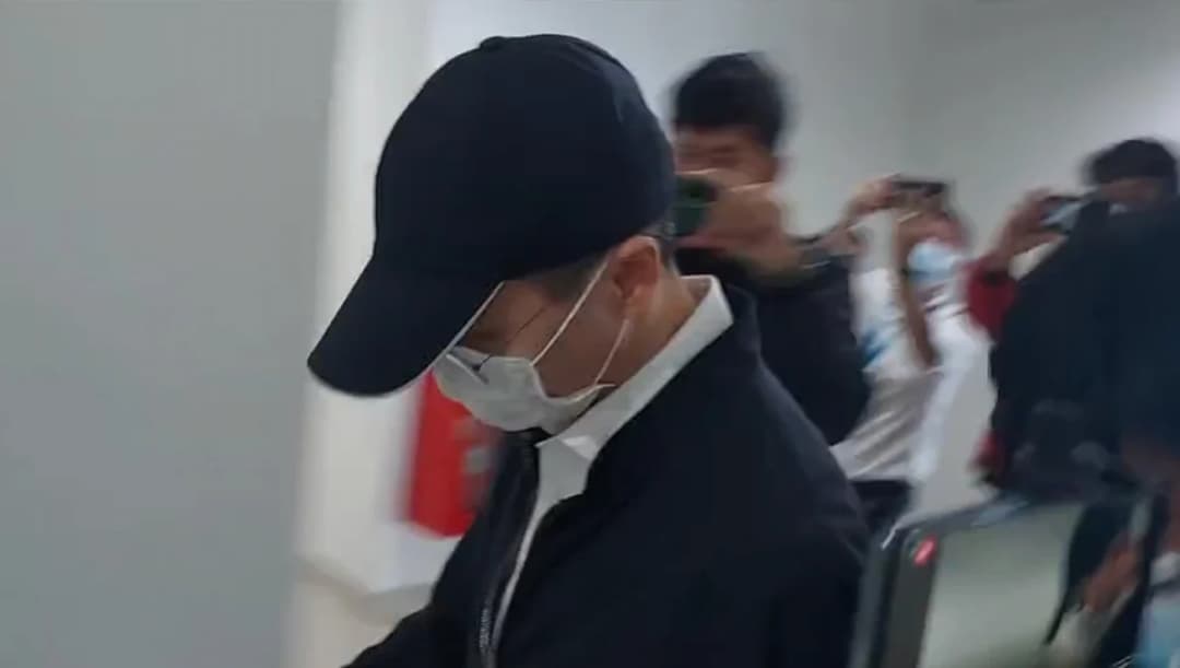 ปล่อยตัว ‘ผู้กองไบร์ท’ สอบสวนนาน 2 ชม. ยังปฏิเสธไม่เอี่ยว ‘มาเก๊า888’