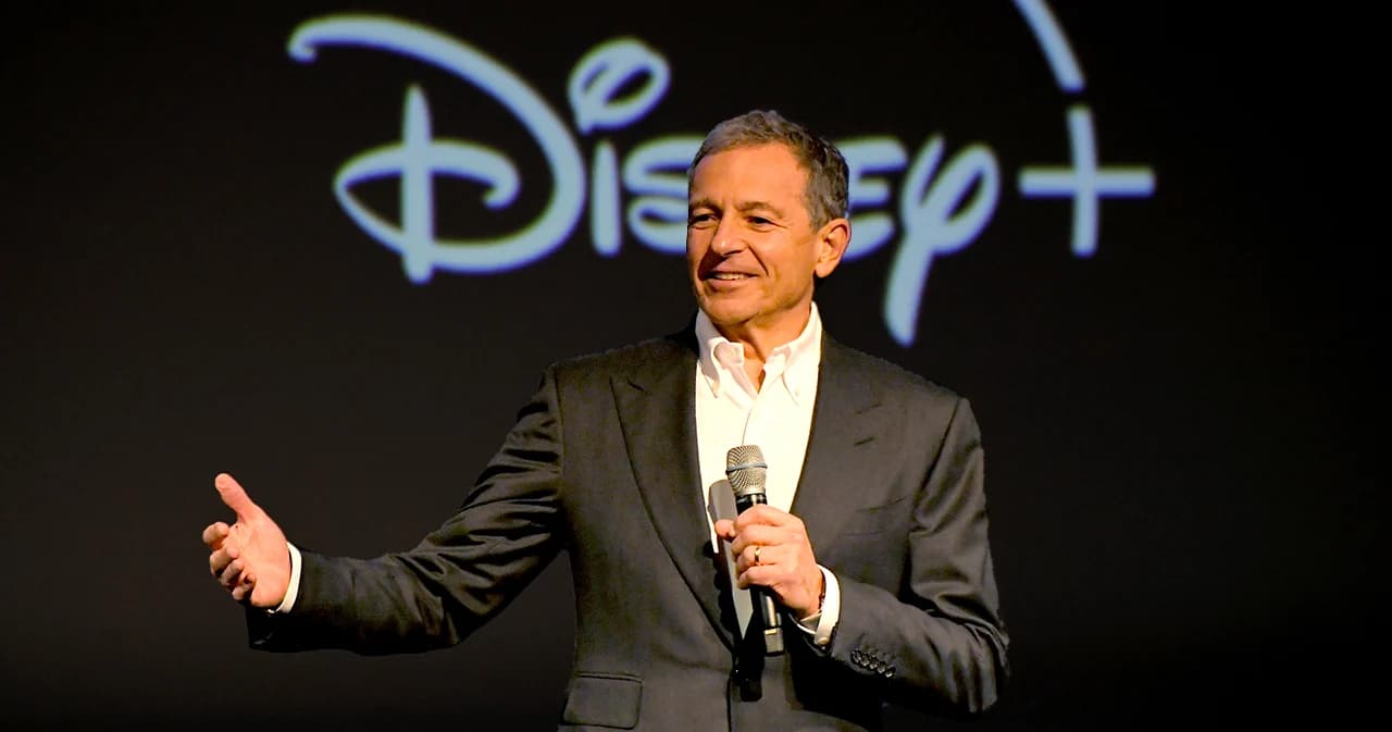 Disney+ ยอดผู้ใช้ลดเป็นครั้งแรก หายไป 2.4 ล้าน เตรียมเลย์ออฟ 7,000 ราย ปรับโครงสร้างใหญ่