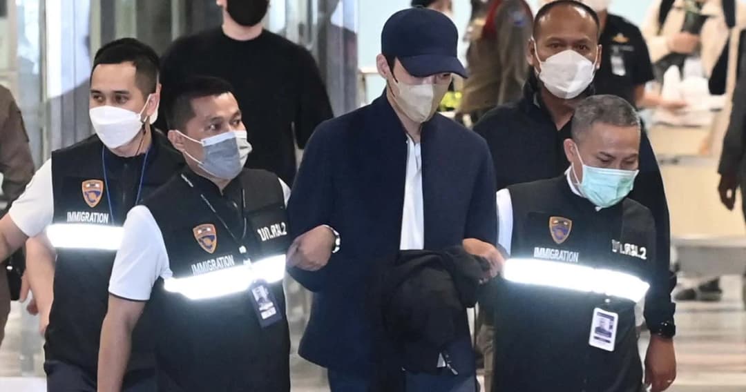 ‘เบนซ์ เดม่อน’ ถึงไทย ตำรวจคุมตัวทันทีไปสอบเพิ่มที่บช.สอท. คดี ‘มาเก๊า 888’