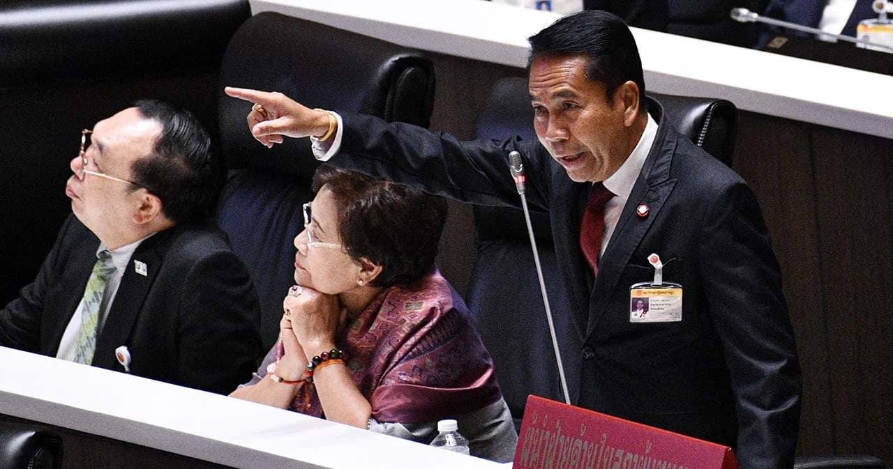 ‘สุทิน’ อภิปรายจี้โครงการโรงไฟฟ้าชุมชนยากจะเกิดขึ้นจริง เปิดช่องทุนใหญ่