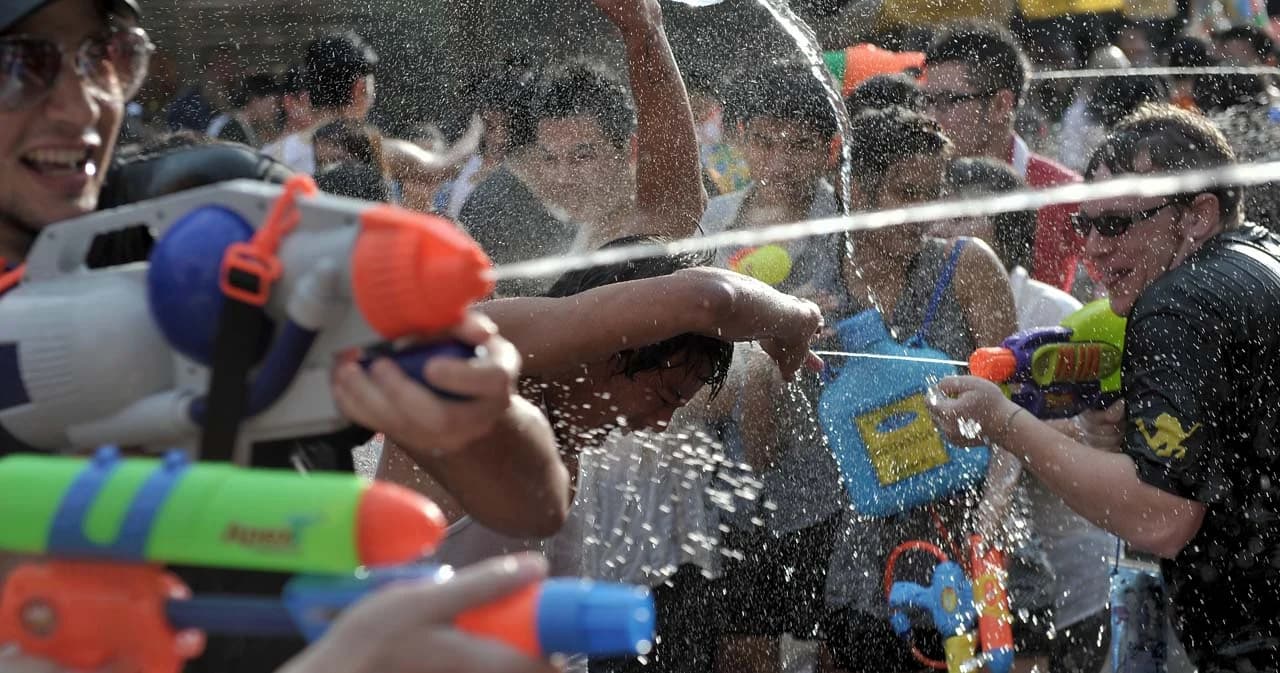 ‘สืบสานสงกรานต์วิถีไทย ร่วมสานใจสู่สากล’ จัดใหญ่ 4 ภาค ลุ้นเป็นมรดกวัฒนธรรมยูเนสโก