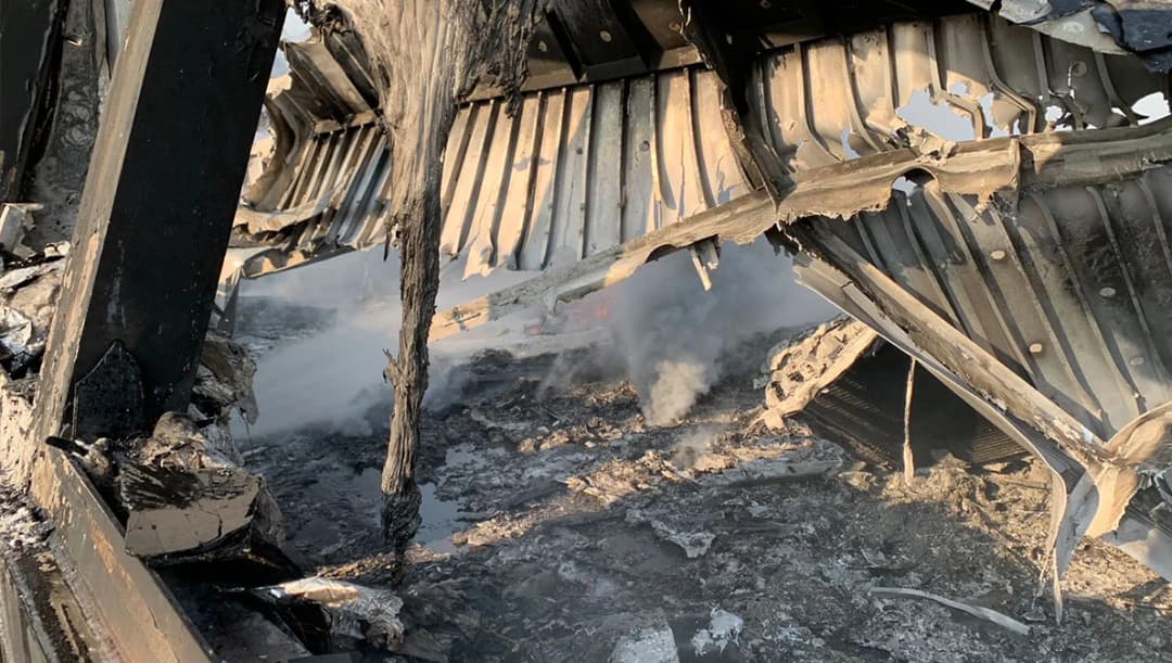 สรุปเหตุ ‘เรือระเบิด’ ริมแม่น้ำวัดท้องคุ้ง เสียหาย 3 ลำ มูลค่า 120 ล้านบาท