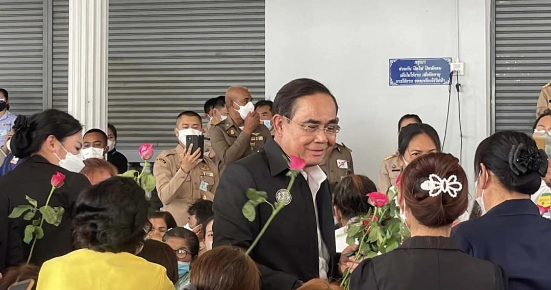 นายกฯ ลงพื้นที่ จ.จันทบุรี ชู 3 คำ  “ลุงทำแล้ว-ทำอยู่-ทำต่อ”  ย้ำเลือกตั้ง 7 พ.ค.ตาม กกต.กำหนด