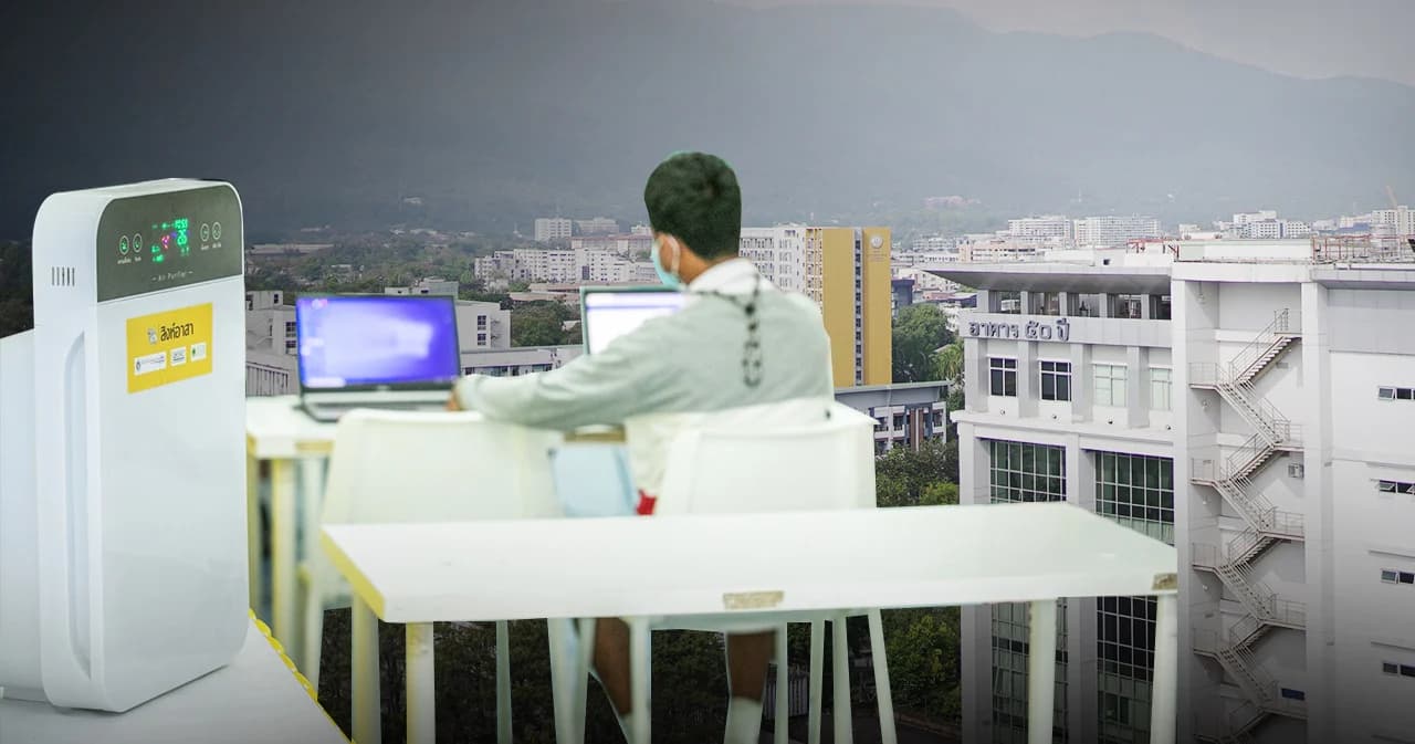 ปัญหา PM 2.5 มลพิษร้ายแรงในเชียงใหม่ ‘สิงห์อาสา’ สร้างพื้นที่อากาศปลอดภัย ห้องเรียนปลอดฝุ่นให้เด็กนักเรียน