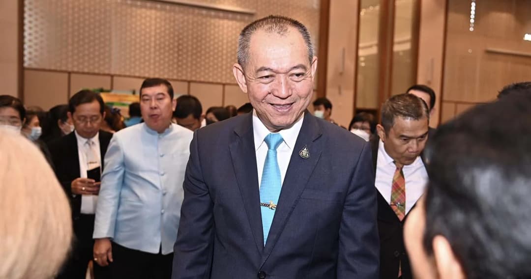 ‘เฉลิมชัย ศรีอ่อน’ เสนอสร้างมูลค่าน้ำยางไทยแปรรูปเข้าตลาด Sex Toy