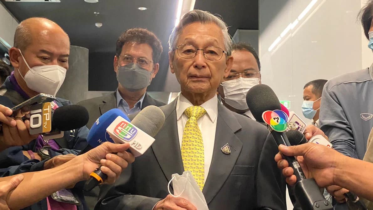 ‘ชวน’ พอใจผลงานสภาฯ 4 ปี ออกกฎหมายช่วยแก้ปัญหาประชาชนได้กว่า 80%