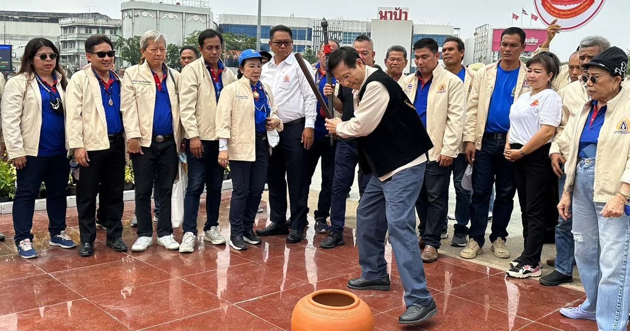 เลือกตั้ง 66 พรรคเล็กยังสู้ ‘พลังธรรมใหม่’ เล่นใหญ่ชักดาบ-ตีหม้อ ปลุกใจสู้