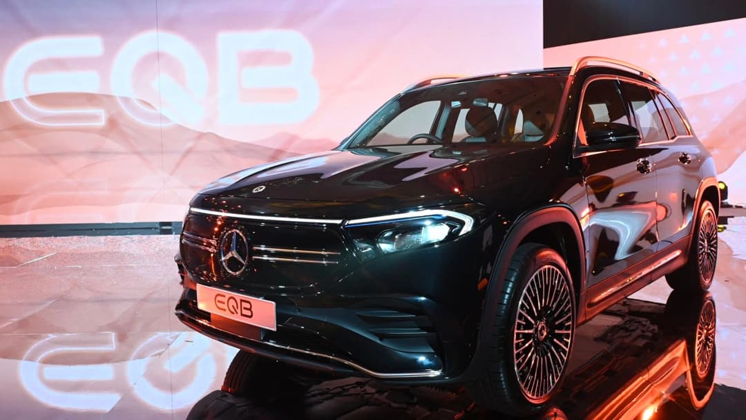 Mercedes-Benz ยอดขาย EV พุ่ง เปิดตัวรุ่นใหม่ ‘EQB 250 AMG Line’ เคาะราคา 3.02 ล้าน