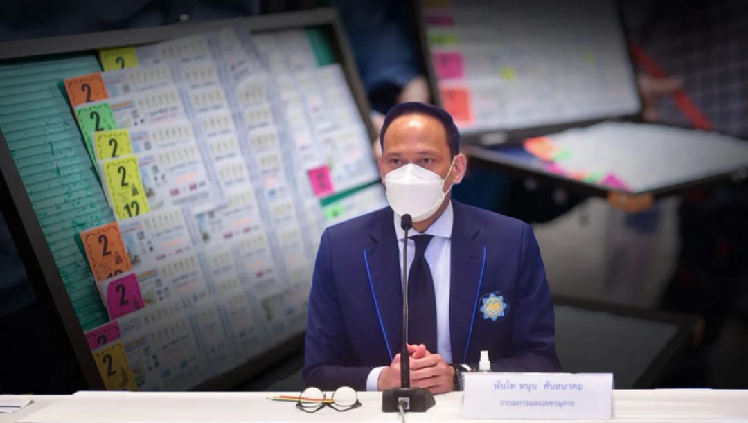 หวยแบบใหม่ 6 หลัก 3 หลัก ซื้อ 1 ใบ มีสิทธิ์ถูกทั้งโต๊ด เต็ง และแจ็กพอต