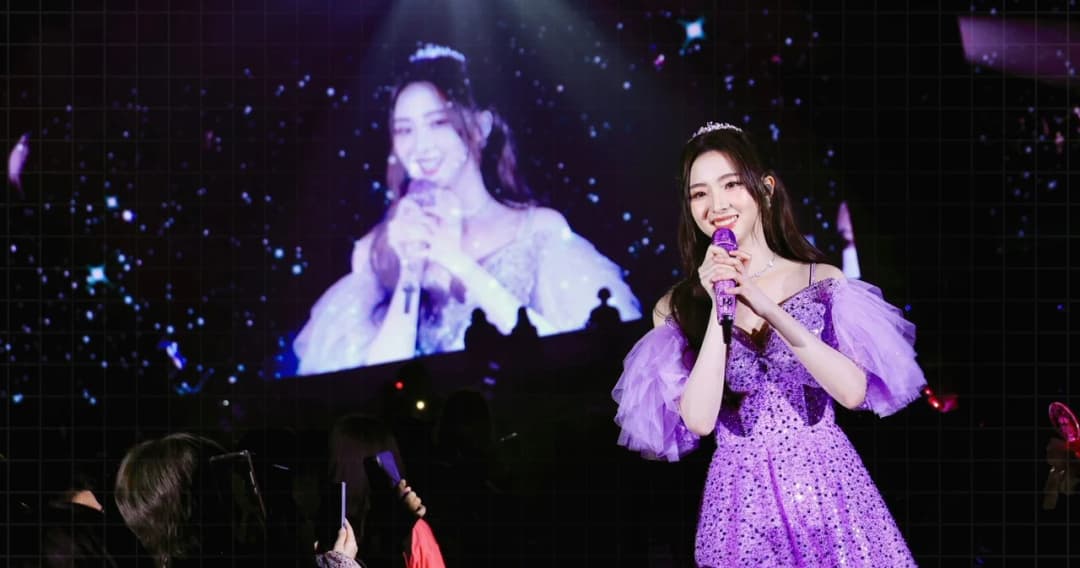 บรรยากาศ ‘เนเน่’ พาเหล่า ‘อะตอม’ ท่องไปในไดอารี่พระจันทร์เสี้ยว ในมินิคอนเสิร์ตเดี่ยวแรก