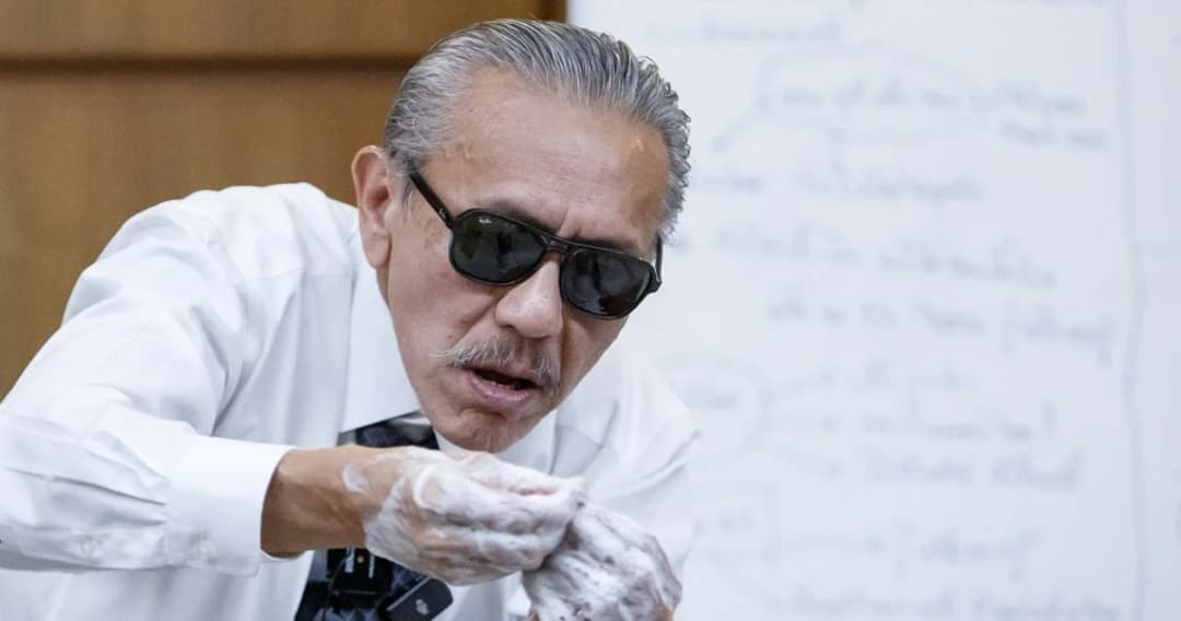 ‘ชูวิทย์’ ยื่น กกต. ยุบพรรคภูมิใจไทย กล่าวหาผิด ม.72 ปมเงินบริจาค เปิดฉากรณรงค์ไม่ให้ประชาชนเลือก