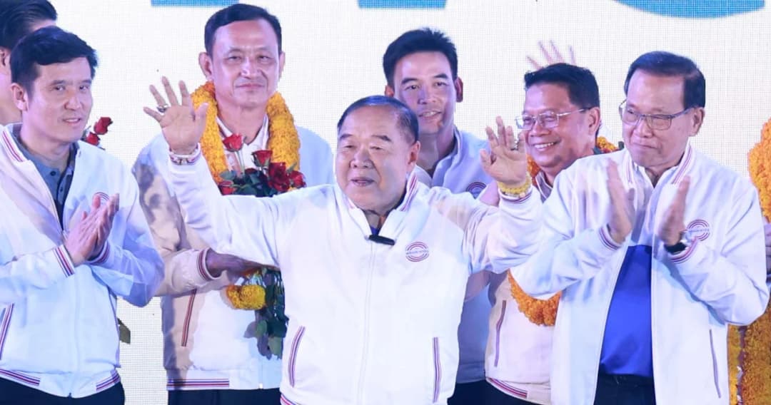 เลือกตั้ง 66 ‘พล.อ.ประวิตร’ เปิดตัวผู้สมัคร ส.ส.กทม. 33 เขตของ ‘พลังประชารัฐ’ อ้อนคนกรุงพร้อมแก้ปัญหาให้ทุกเรื่อง