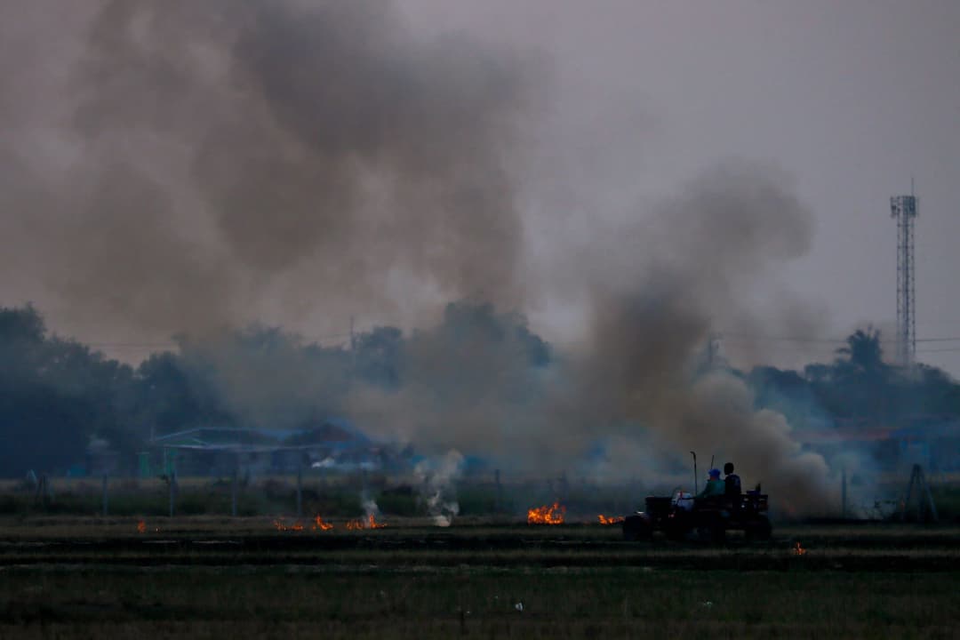 คนเชียงใหม่ไม่ปลื้ม ครองแชมป์โลกเมืองมลพิษมากที่สุด วันนี้ฝุ่น PM2.5 ทะลุ 730 มก.