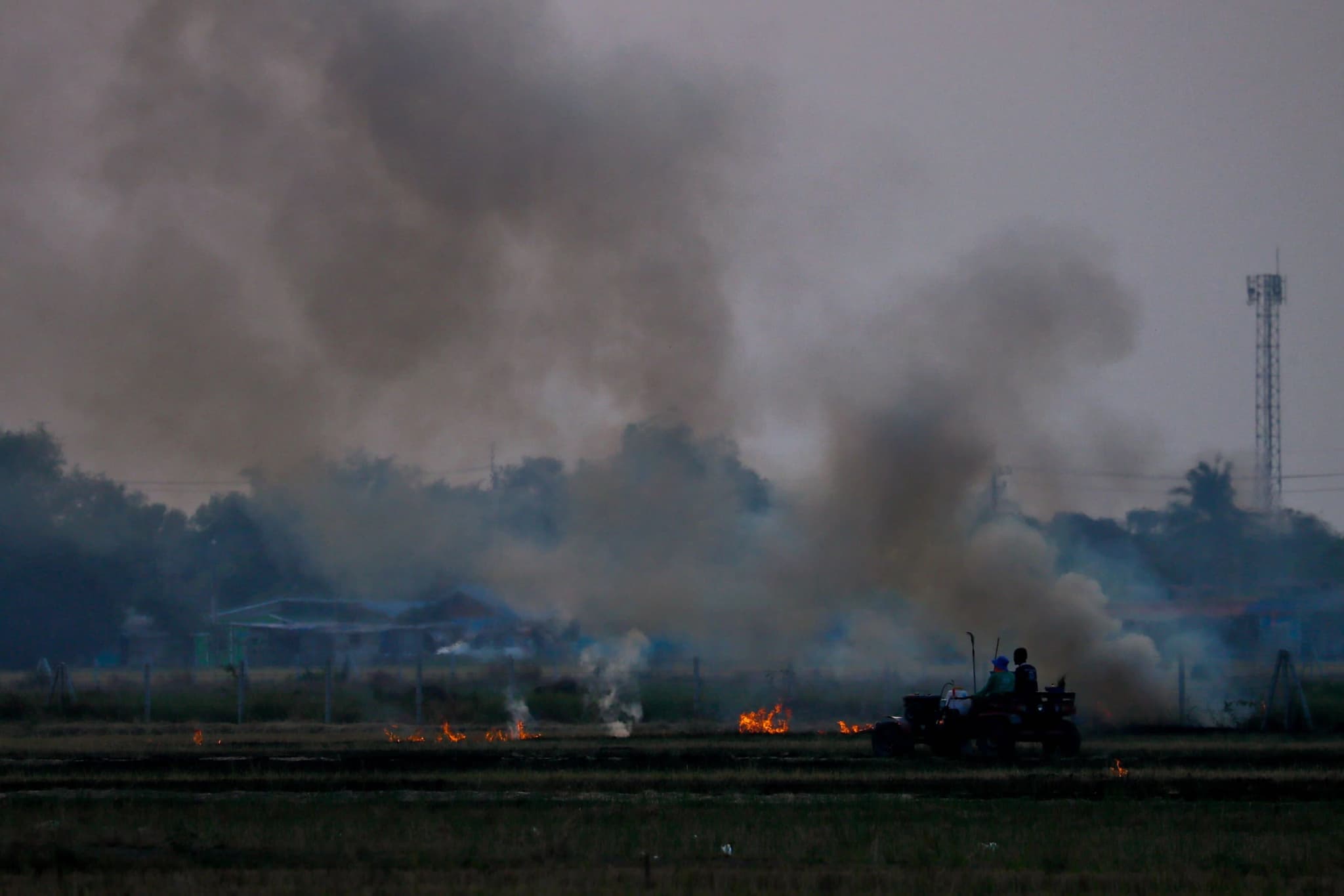 คนเชียงใหม่ไม่ปลื้ม ครองแชมป์โลกเมืองมลพิษมากที่สุด วันนี้ฝุ่น PM2.5 ทะลุ 730 มก.