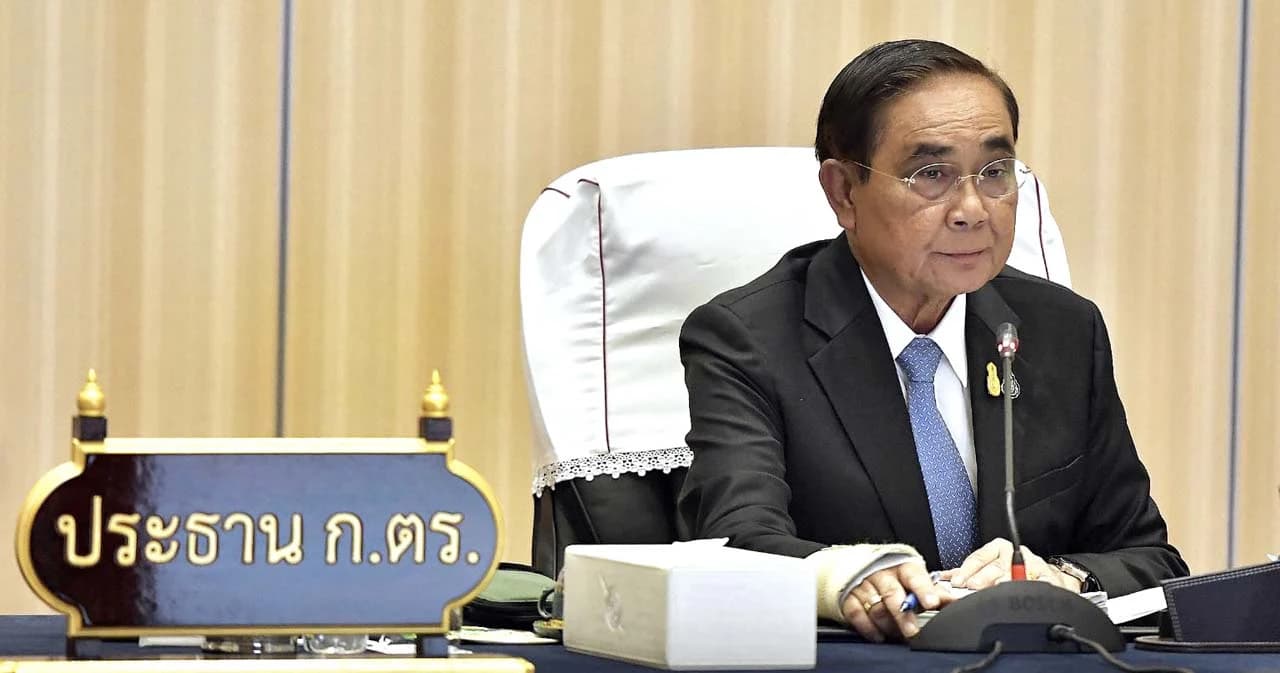 ‘พล.อ.ประยุทธ์’ บอก ฝีมือมนุษย์ขาดสติ-ขาดสามัญสำนึก พ่นกำแพง ‘วัดพระแก้ว’