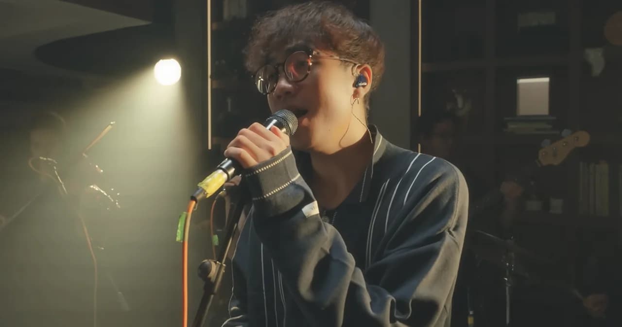 ‘Newery’ ปล่อย Live Session เพลง ‘กลิ่นดอกไม้’ ชวนนึกถึงกลิ่นความรักที่ไม่เคยจางหาย