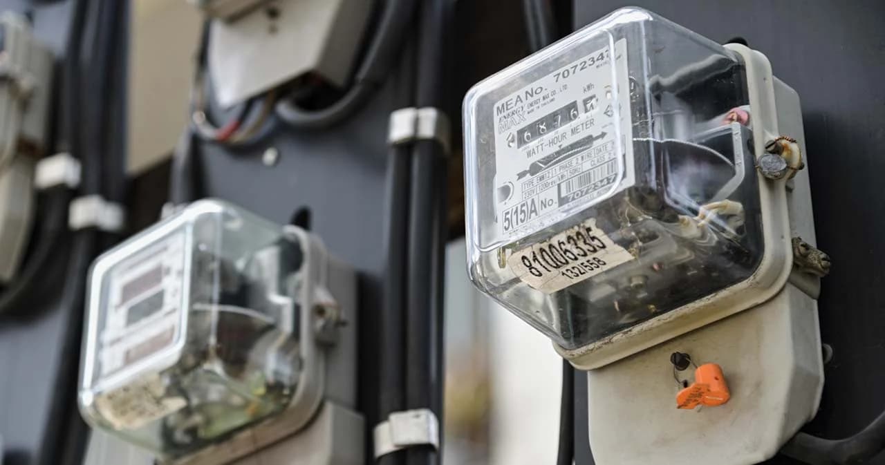 ‘ค่าไฟแพง’ อนุฯ ไฟเขียว ลดค่าเอฟที 0.07 บาทชงบอร์ดกกพ.เคาะราคาประกาศใช้