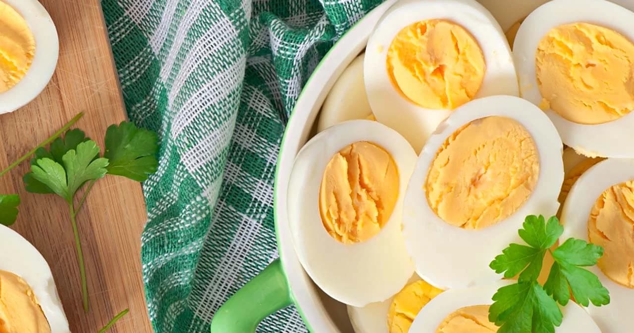 กรมอนามัย ยัน ‘ไข่ต้มคลุกน้ำปลา’ สารอาหารไม่พอ เด็กวัยเรียนควรได้รับอาหารครบหมู่-หลากหลาย