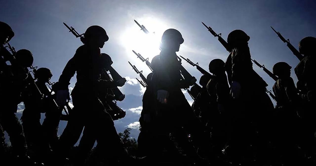 กสม. เสนอกระทรวงกลาโหม ยกเลิกระเบียบ ‘ทหารรับใช้’