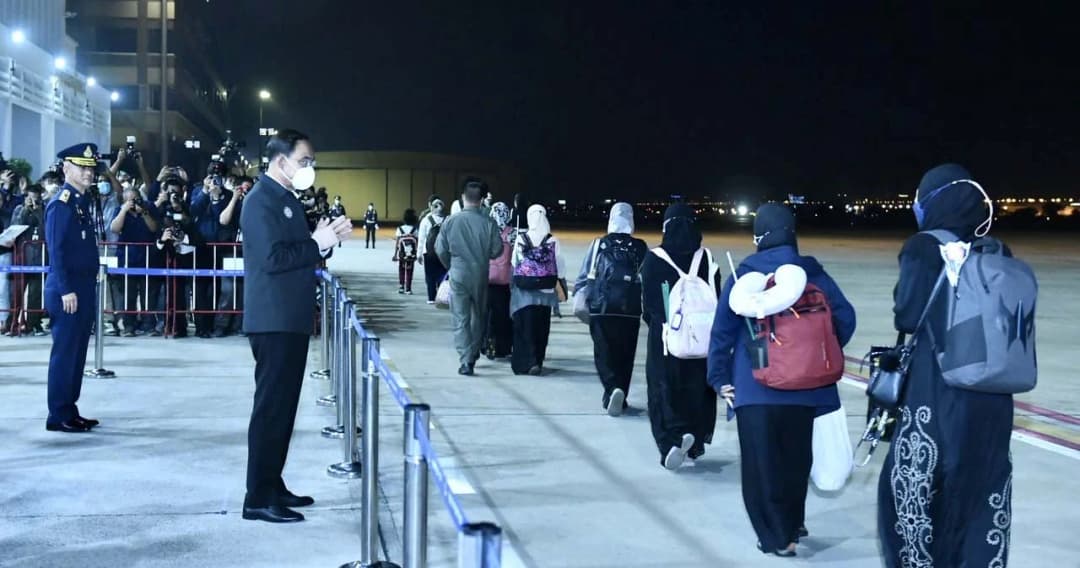 นายกฯ รับคนไทยอพยพจากซูดาน ชุดแรก 78 คน หลังเกิดภาวะสงคราม