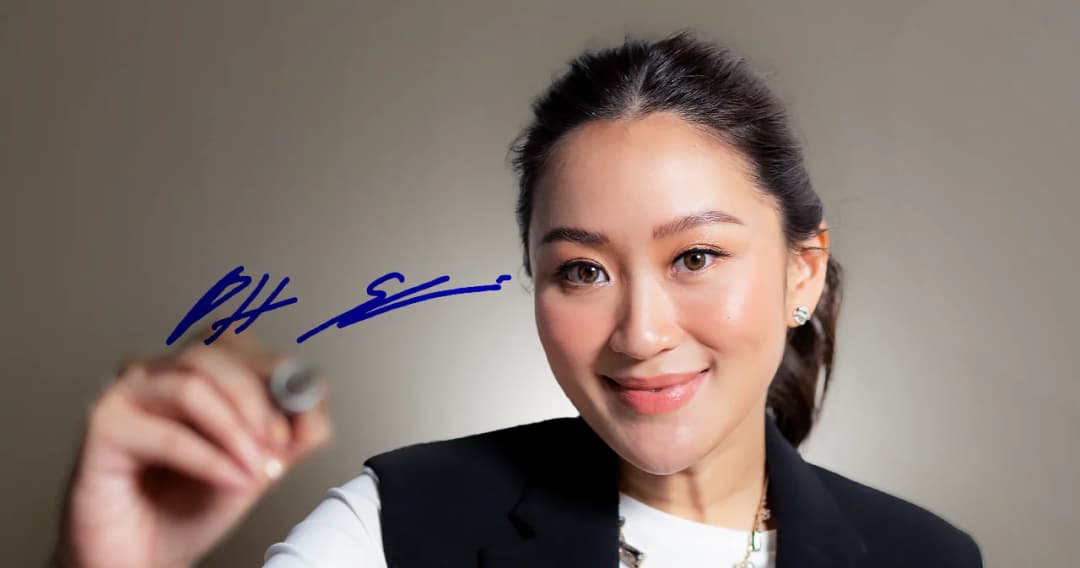 อุ๊งอิ๊ง – จากลูกสาวติดพ่อ ที่ยืนยัน ‘ลงเลือกตั้งเพื่อประเทศ ไม่ใช่ครอบครัว’