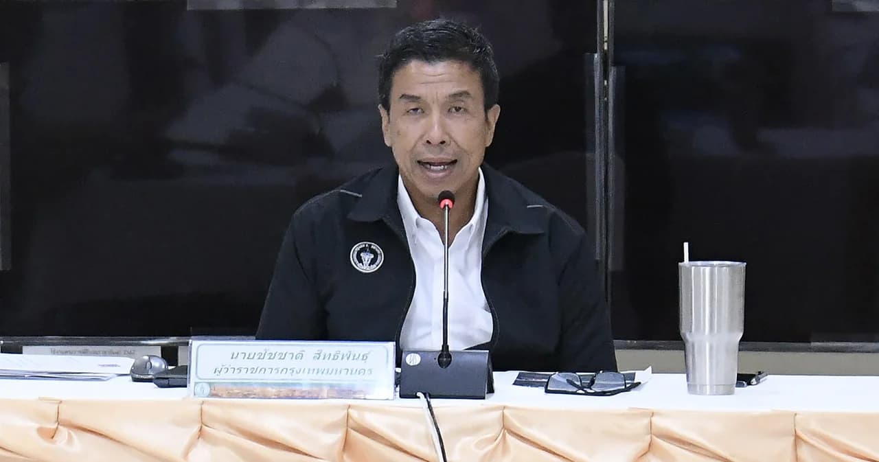 เลือกตั้ง 66 ‘ชัชชาติ’ กำชับไม่จำเป็นห้ามเข้า หลังเขตคลองสาน มีคนเข้าห้องเก็บหีบบัตรเลือกตั้งล่วงหน้า