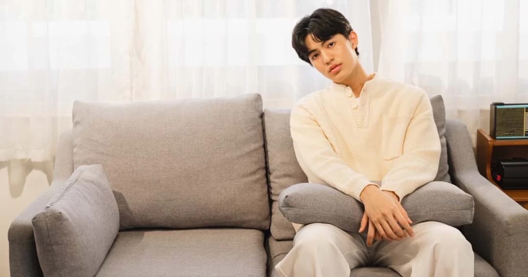 ‘เบน–บัญญพนต์’ ขอพิสูจน์อีกบทบาท เพลงแรกในชีวิต ‘มีเธอข้าง ๆ ทุกอย่างง่าย’ เพลงประกอบซีรีส์ ‘ค่อย ๆ รัก Step By Step’