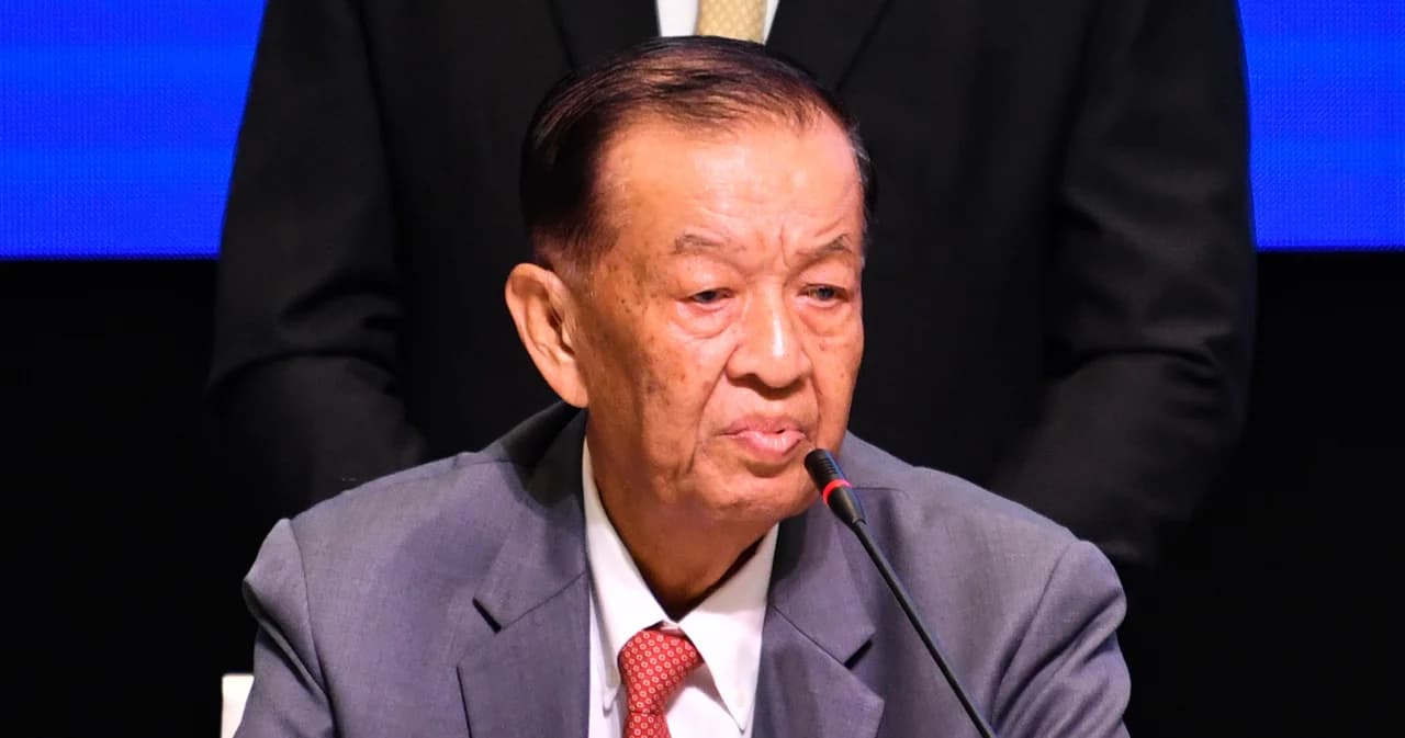 ‘เสรีพิศุทธ์’ หนุน ‘วันนอร์’ นั่งประธานสภาฯ เจ้าตัว ขอ ‘ก้าวไกล-เพื่อไทย’ เคลียร์กันภายใน