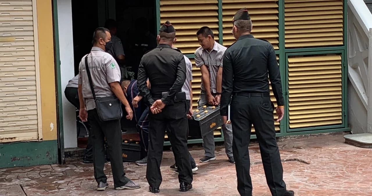 เครื่องปั่นไฟระเบิด ทหารเจ็บ 1 ก่อน ‘พล.อ.ประยุทธ์’ มาร่วมประชุมสภากลาโหม