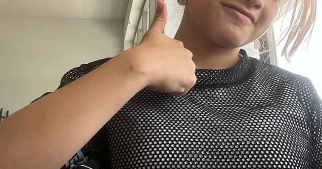 ‘หยก’ เยาวชนวัย 15 ปี ผู้ต้องหา ม.112 อายุน้อยสุด โพสต์ถูกโรงเรียนไล่ออก