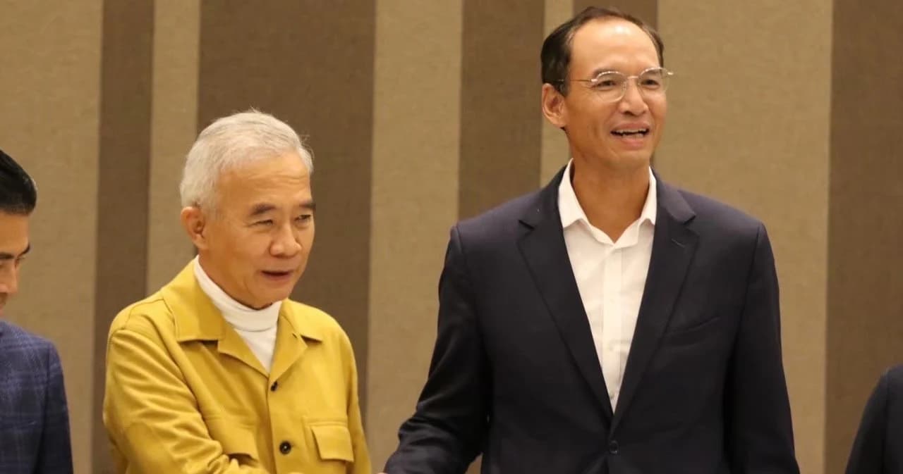 ‘สุวัจน์’ เผย ‘กรณ์’ ลาออกจากหัวหน้า แต่ยังเป็นสมาชิกพรรค ‘ชาติพัฒนากล้า’