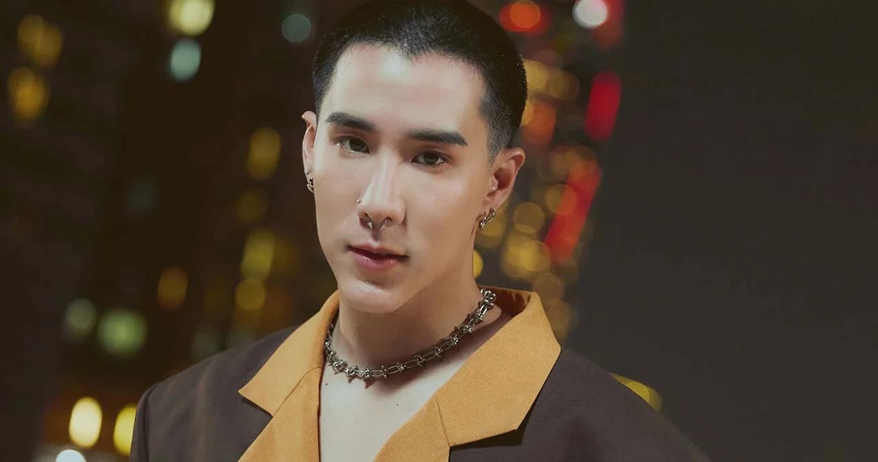 ‘เขื่อน-ภัทรดนัย’ ปล่อยเอ็มวีใหม่ส่งท้าย Pride Month ‘รักเธอ (Da Di Da)’ เพลงของการรักตัวเอง