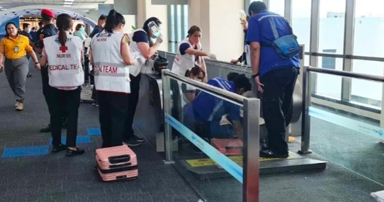 ปิดชั่วคราว ทางเลื่อนสนามบินดอนเมือง ดูดเท้าผู้โดยสาร บาดเจ็บ