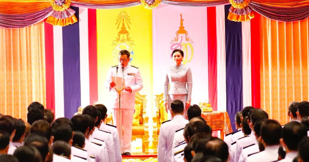 ในหลวง-พระราชินี เสด็จฯ เปิดประชุมรัฐสภา