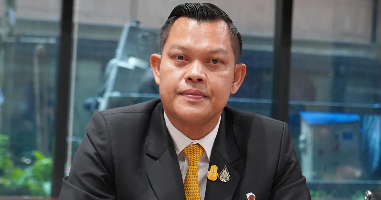 ‘ธนกร’ เผย ‘รวมไทยสร้างชาติ ทำงานร่วมกับ ‘เพื่อไทย’ ได้