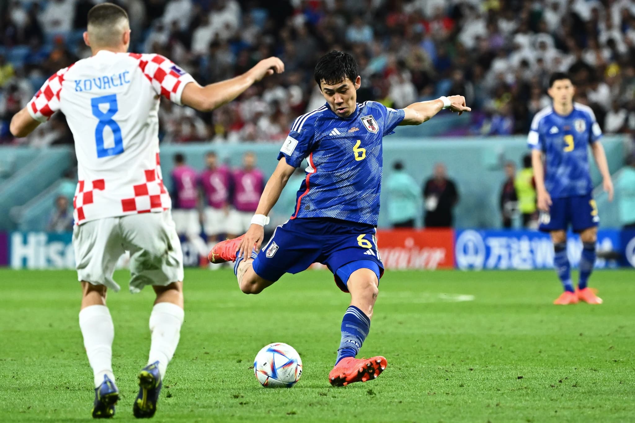 วาตารุ เอ็นโดะ กองกลางทีมชาติญี่ปุ่น ที่คนอยากรู้จักในชั่วข้ามคืน