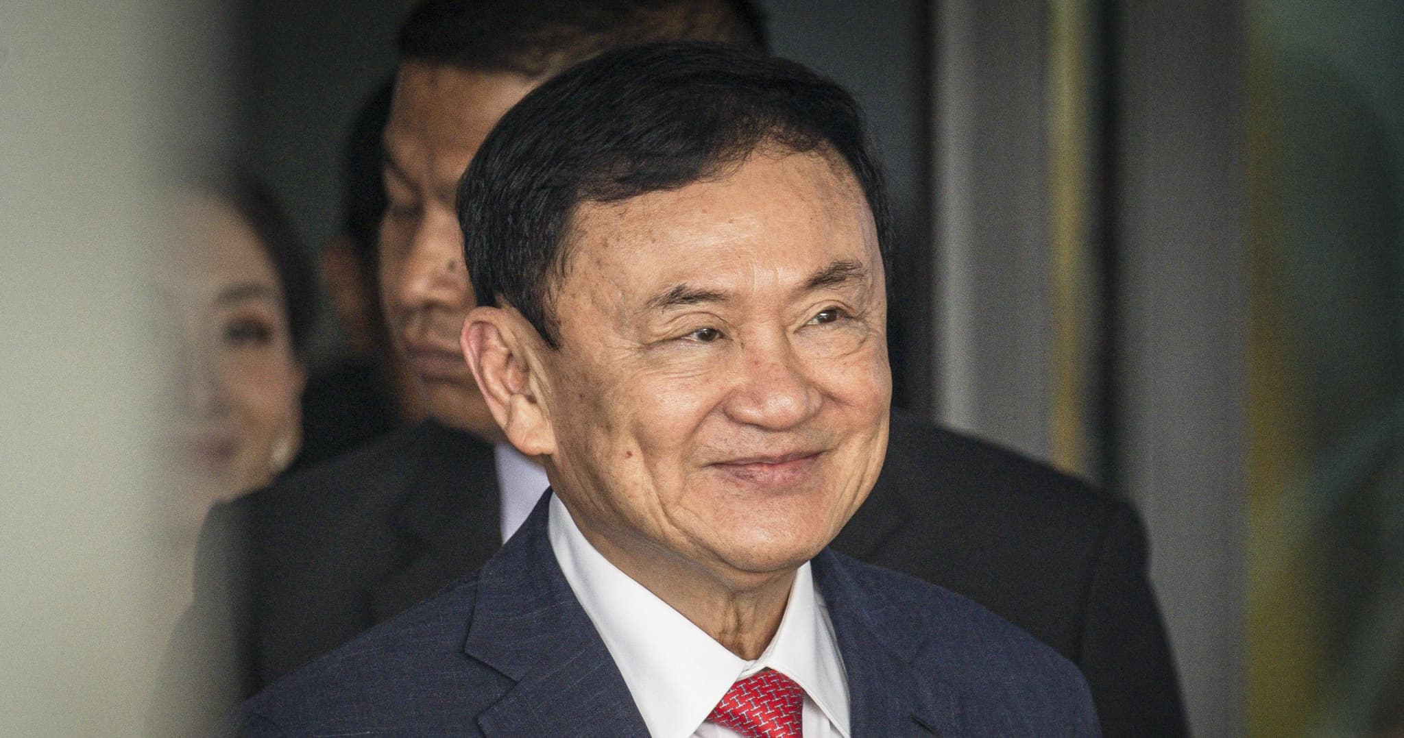 ศาลฎีกาฯ สั่งจำคุก ‘ทักษิณ’ จากความผิด 3 คดี ส่งตัวเข้าเรือนจำทันที