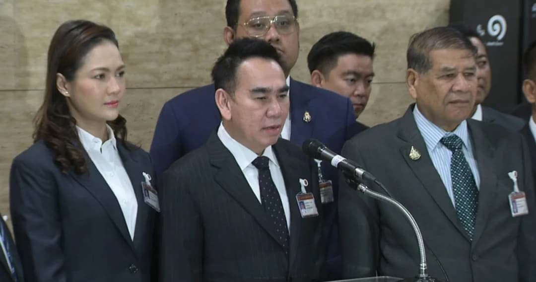 ‘เดชอิศม์’ นำ 20 สส. ปชป. แถลงโต้ปมโหวตนายกฯ-ลั่นไม่รู้ใครจะขับใครกันแน่