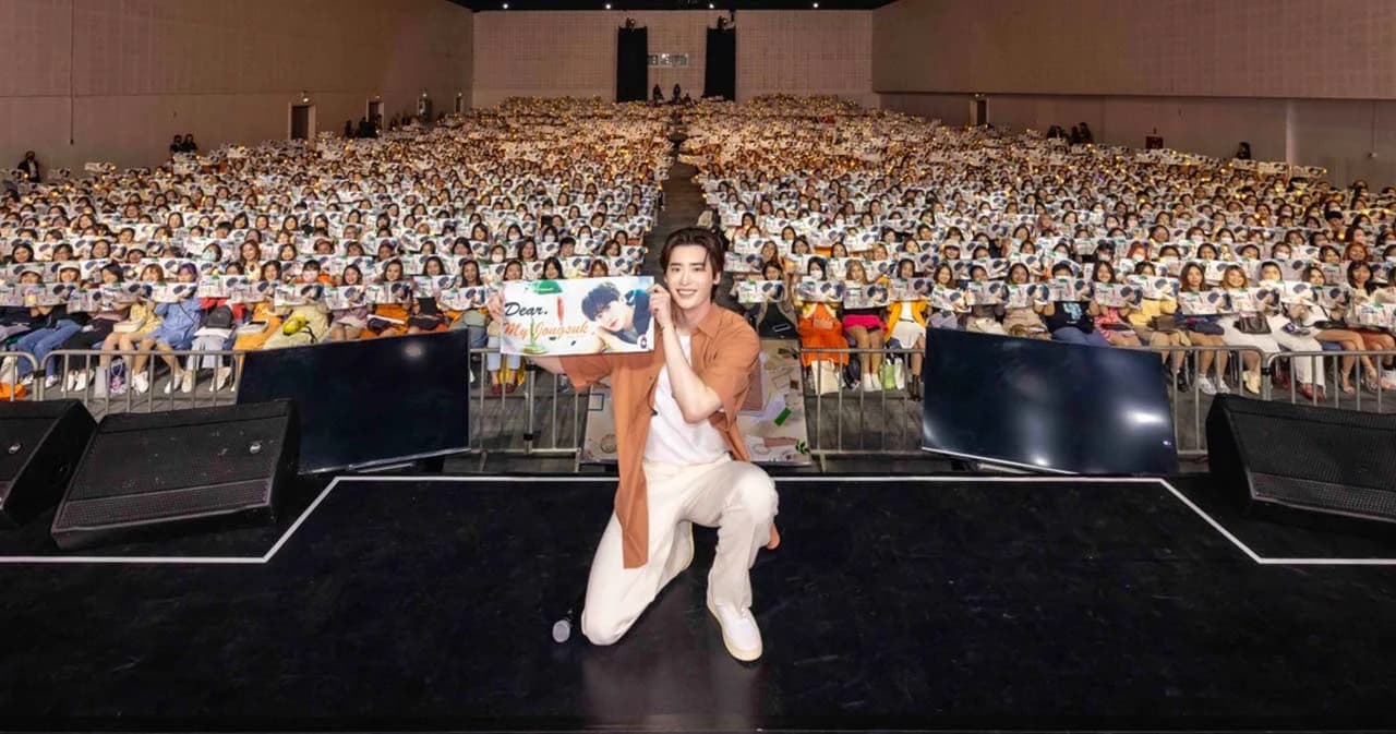 อบอุ่นหัวใจไปกับ ‘อีจงซอก’ ในแฟนมีตติ้ง ‘Dear. My With’