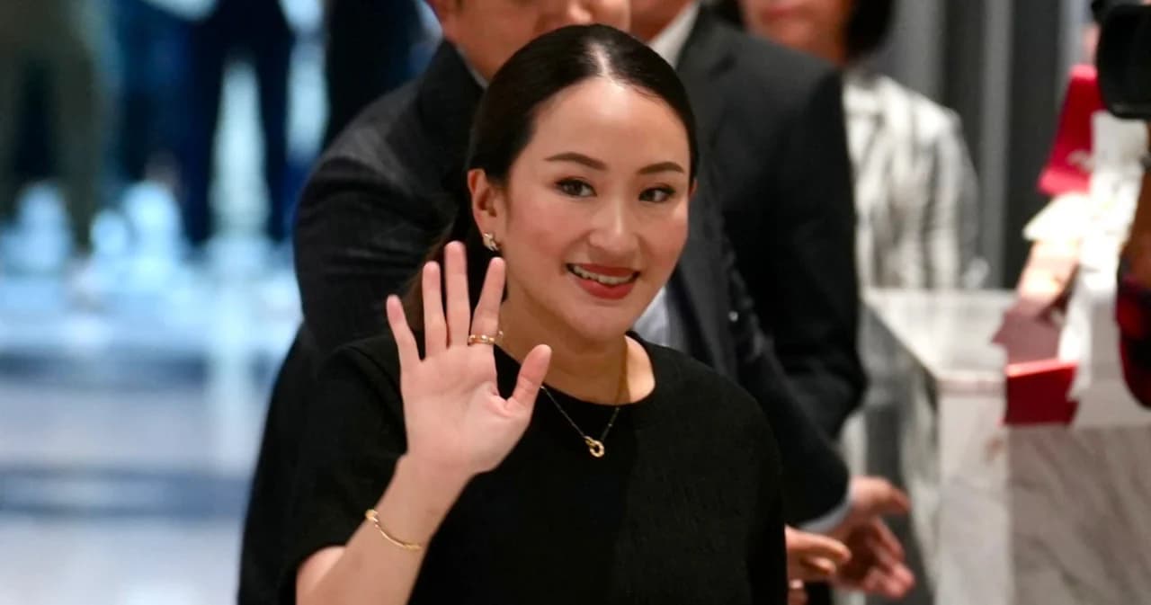 ‘แพทองธาร’ เผย ‘ทักษิณ’ เครียด-เหนื่อย ยันไม่ขอย้ายไปรักษาใน รพ.เอกชน