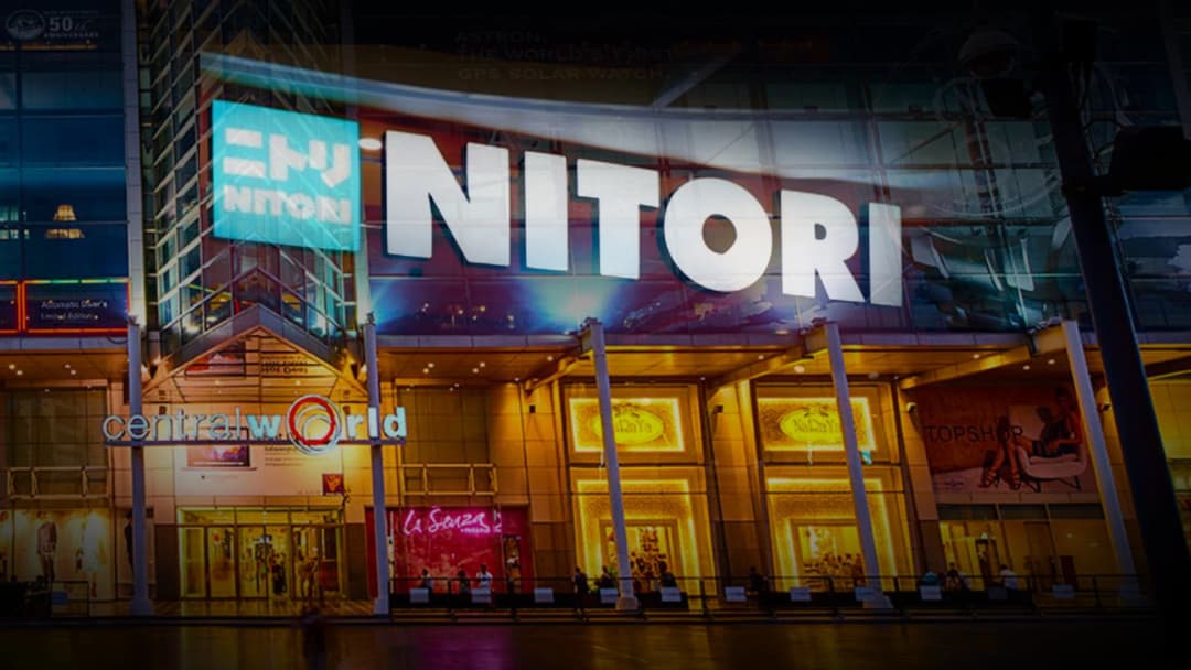 ทำไมแบรนด์ดังทั่วโลก มักมาเปิด Flagship Store ในไทยแห่งแรกที่เซ็นทรัลเวิลด์