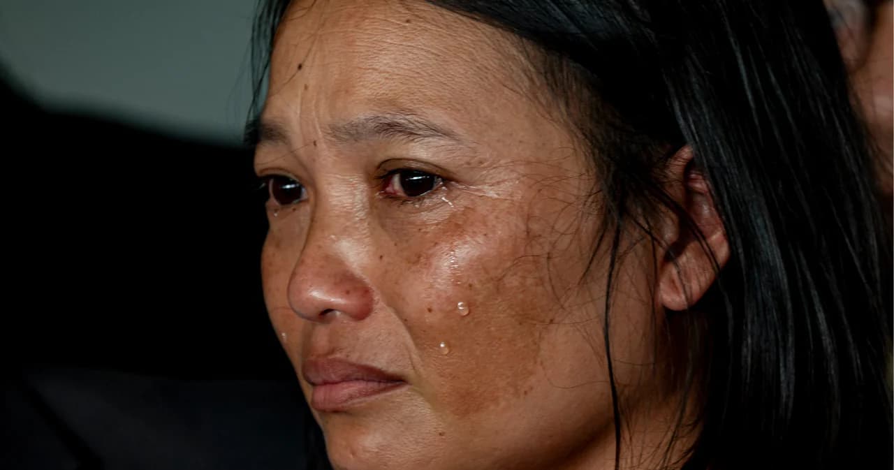 "...อยากจะรู้ว่าบิลลี่หายไปไหน" ภรรยาบิลลี่ หลั่งน้ำตา หลังฟังคำพิพากษาวันนี้