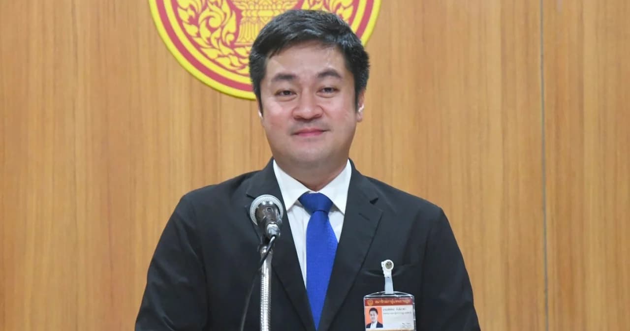 ‘ปดิพัทธ์’ ย้ำจุดยืนทำสภาฯ โปร่งใส-ยังอุบเข้าพรรคไหน หลัง ‘ก้าวไกล’ ขับออก