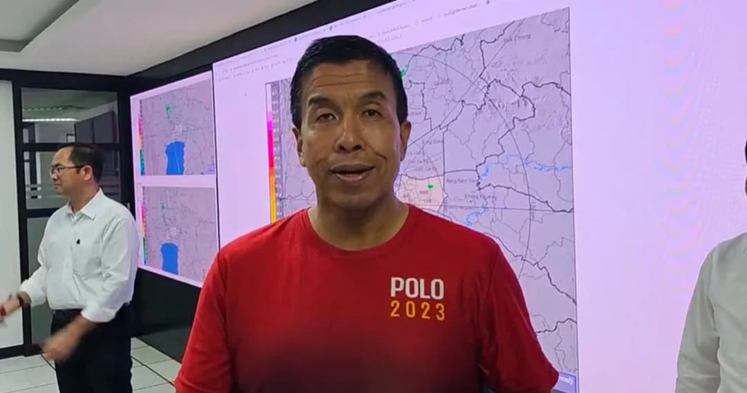 ‘ชัชชาติ’ เตรียมคุย ‘ไลน์-กสทช.’ พัฒนาระบบ ‘ส่งแจ้งเตือนฉุกเฉิน’ พร้อมเล็งหารือรัฐบาลแก้ภาพใหญ่