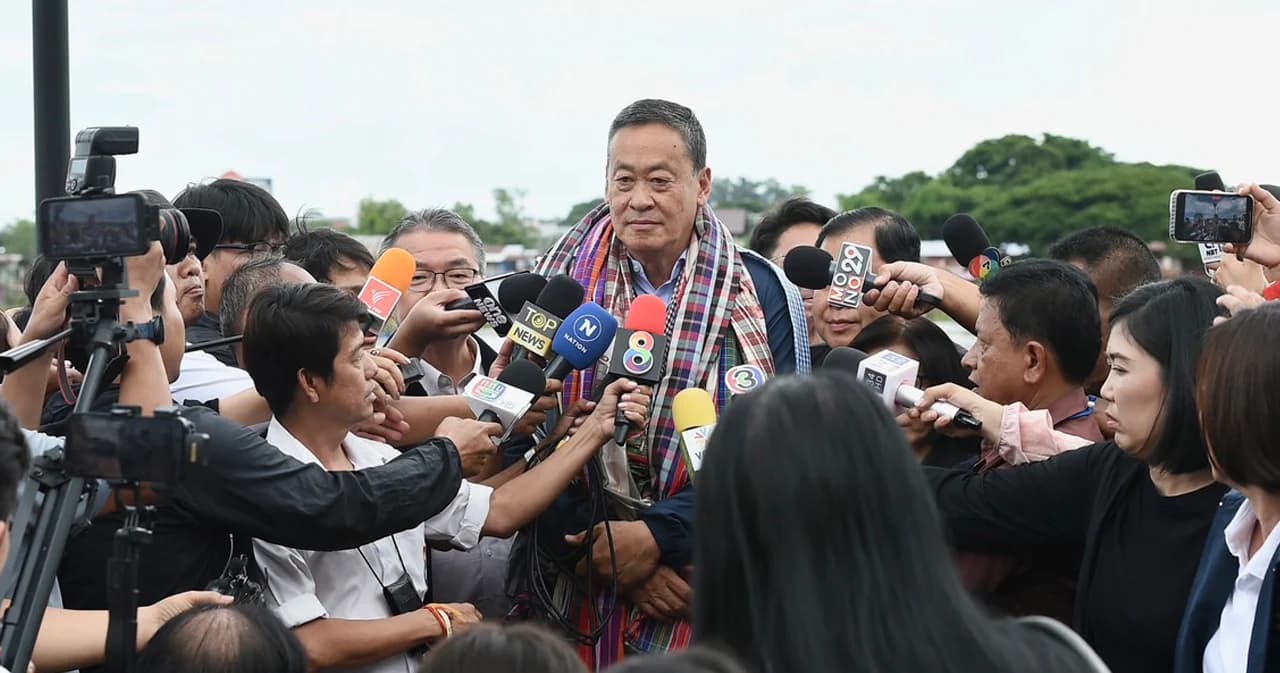 ‘เศรษฐา’ ยันไม่ทบทวน แจกเงินดิจิทัลเฉพาะกลุ่ม บอก ‘อดีตผู้ว่าฯ ธปท.’ ค้านแค่ความเห็น