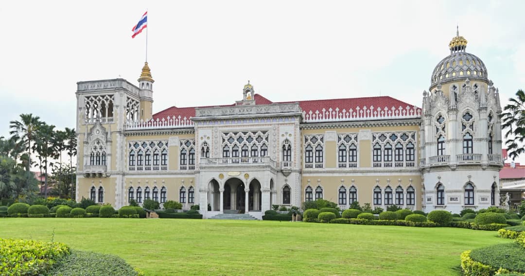 ครม.เคาะแล้ว เลื่อนวันหยุดชดเชยปีใหม่ เริ่มตั้งแต่ 29 ธ.ค. 66 – 1 ม.ค. 67