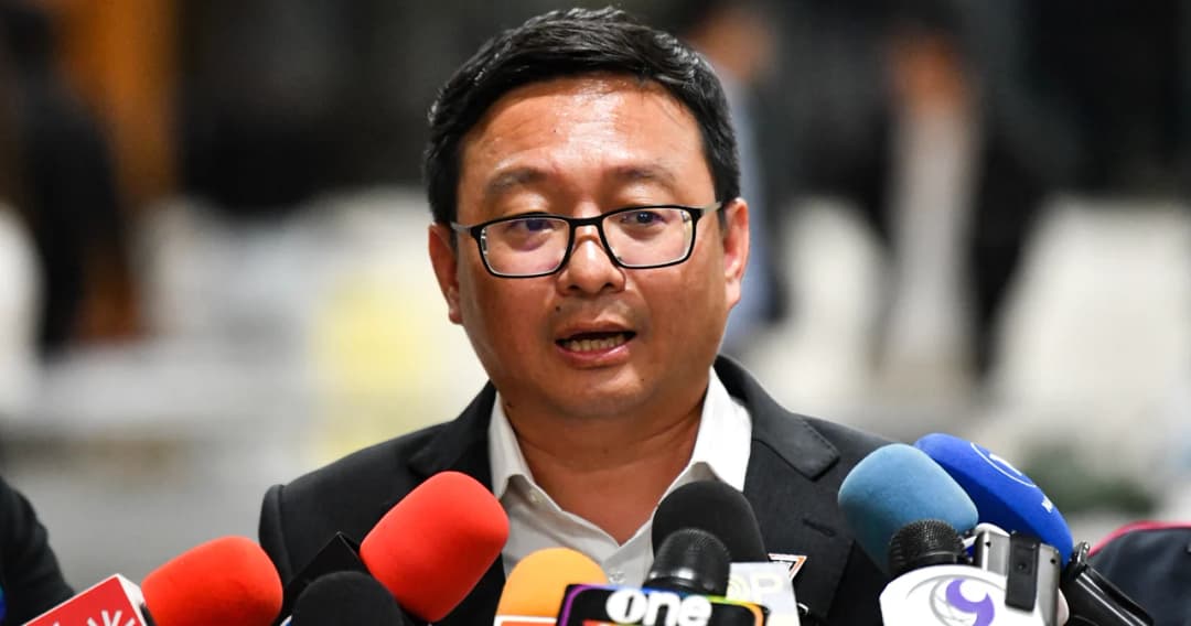 มติ ‘ก้าวไกล’ ปม ‘คุกคามทางเพศ’ ขับ สส.ปราจีนฯ พ้นพรรค ส่วน สส.ฝั่งธน ตัดสิทธิ-คาดโทษ