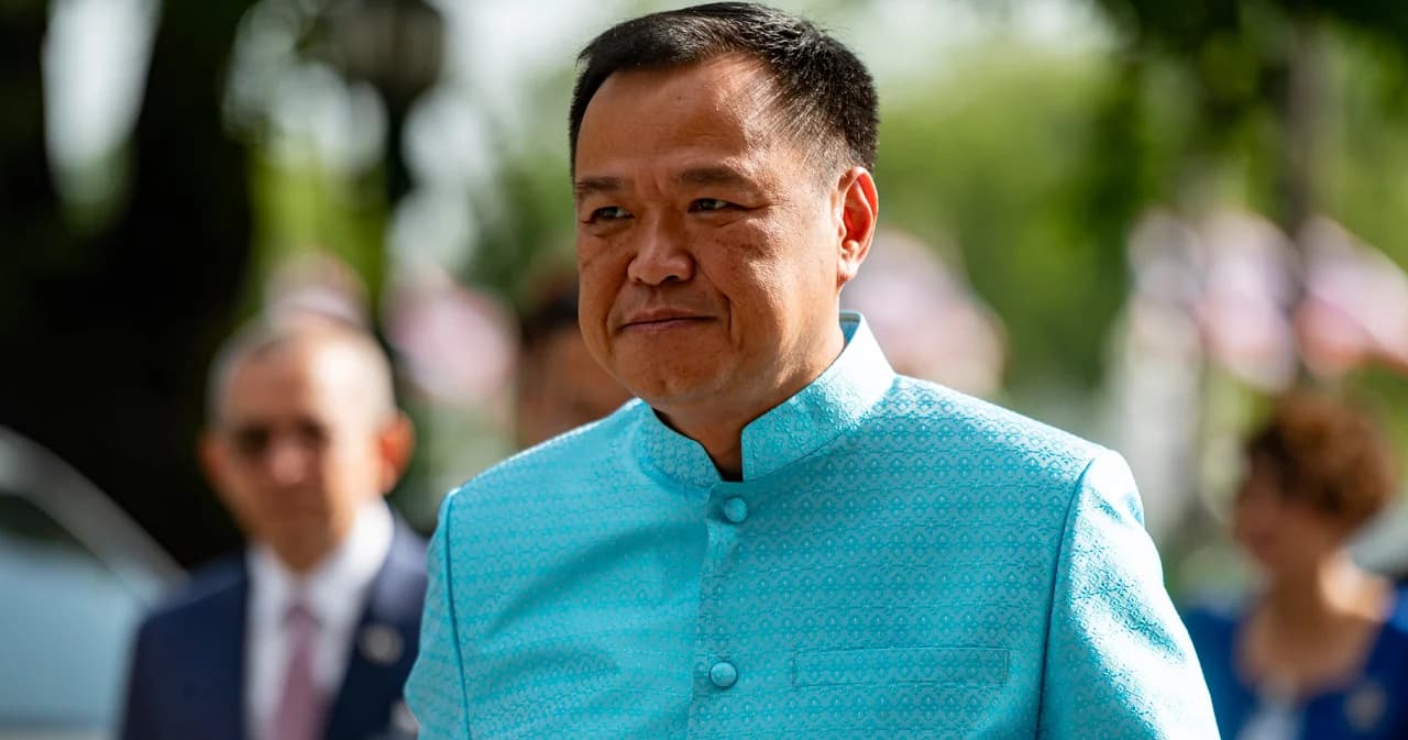 เปิดผับ-ขายเหล้าถึงตี 4 ‘อนุทิน’ ขออภัยพูดผิด เตรียมให้อธิบดีกรมการปกครอง แจงรายละเอียด