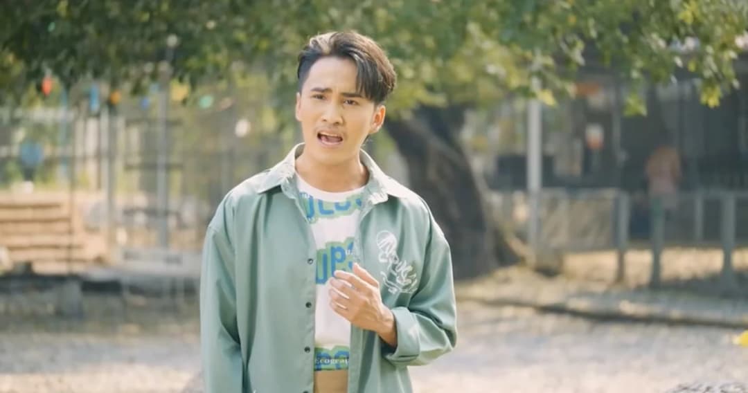 เจมส์บอนไซ จากพระเอกหมอลำ 100 เวทีสู่..ศิลปินน้องใหม่ ค่ายยุ้งข้าวเรคคอร์ด ปล่อยซิงเกิลแรก สุดกินใจ “ขี้ไก่โป”